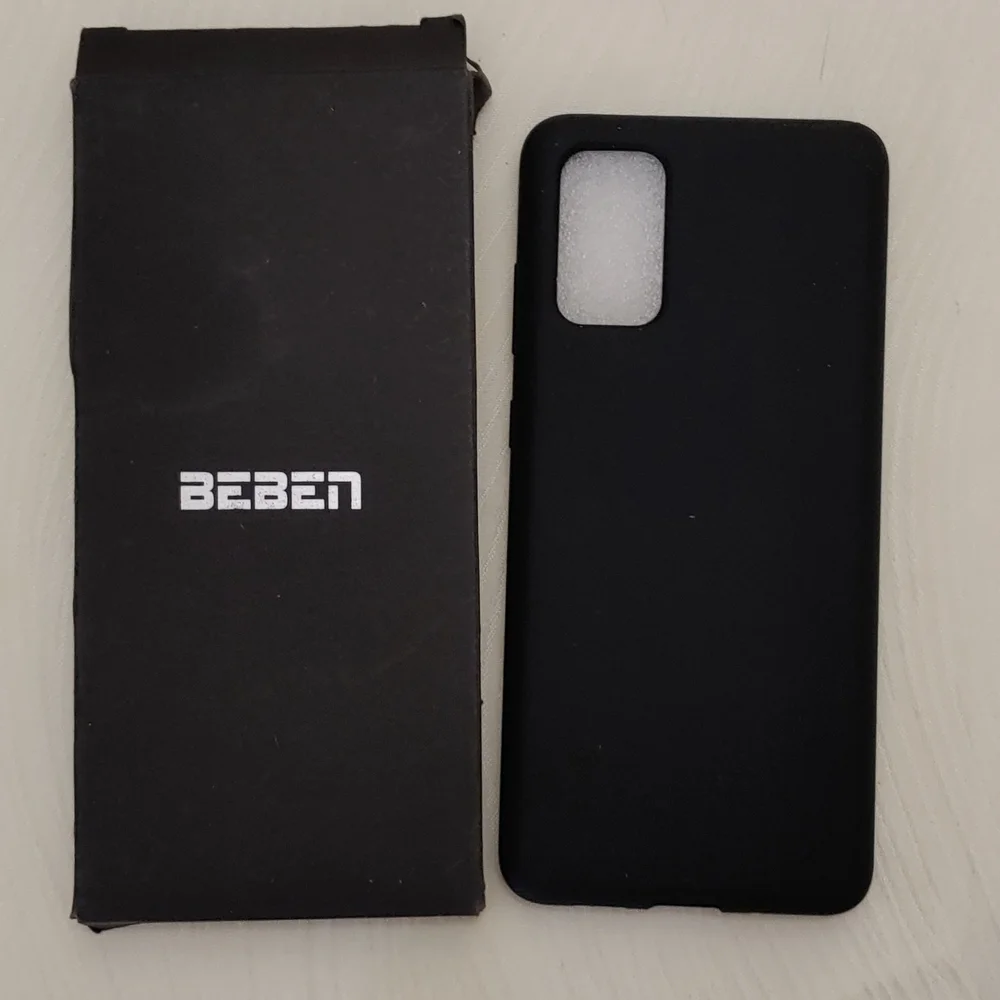 Assorted Electronics Case and Glass screen protector Bundle.